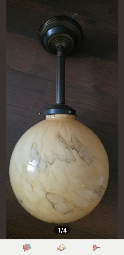 Lampada a sospensione Art Déco con vetro opalino marmorizzato