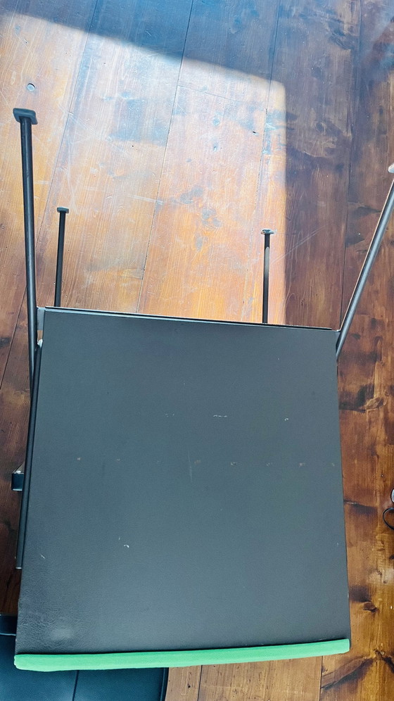 Image 1 of Gispen Rietveld Oase Easy chair. Project needed.