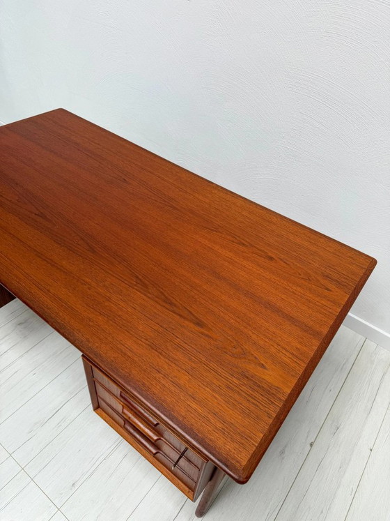 1960s Vintage Danish Design Teak Desk Model 75 by Gunni Omann for Omann Jun, Wood, Brown, Mid Century Modern (photo 13 of 17)