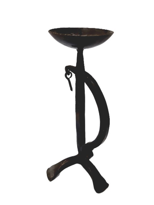 Bougeoir ancien en fer forgé