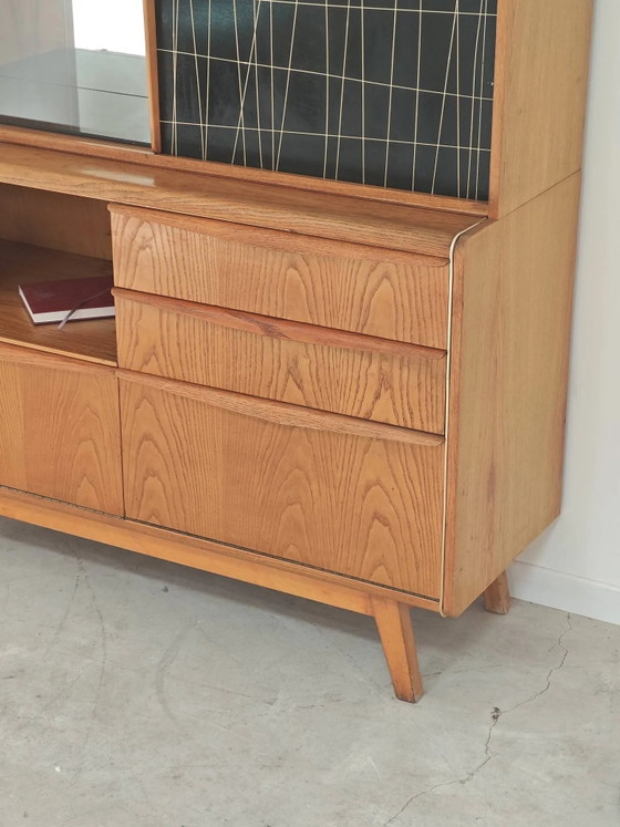 High buffet / Sideboard U 372 / 386 by B Landsman and H Nepozytek 60 – Jitona, Display cabinets, Wood, Glass (photo 5 of 40)