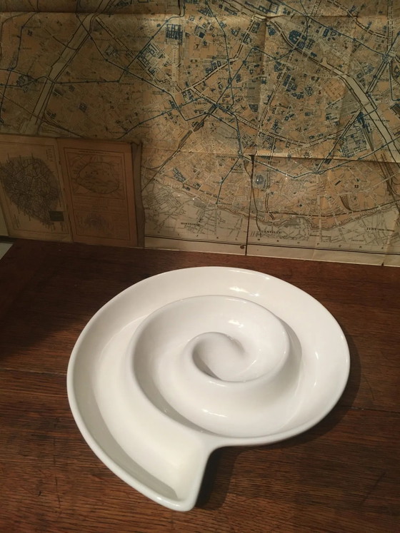 Plat en céramique en forme d'escargot – Vaisselle, Porcelaine, Vintage (photo 7 of 8)