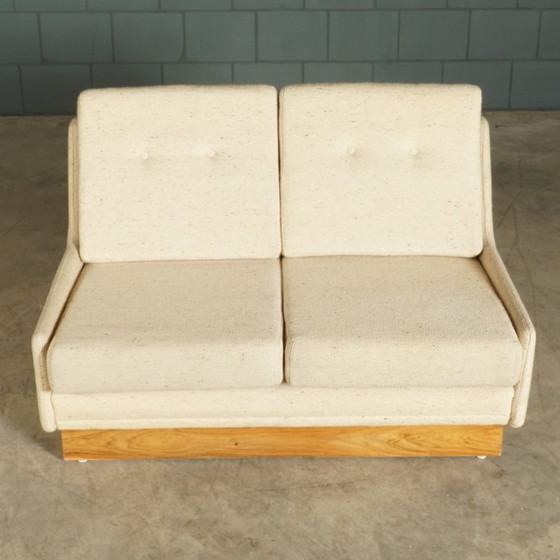 Vintage two-seater sofa – beige fabric – 1960s – 2 seaters, Textile (photo 4 of 16)