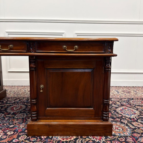 Grande Scrivania Classica Inglese – Scrivanie, Leather, Wood (photo 13 of 21)