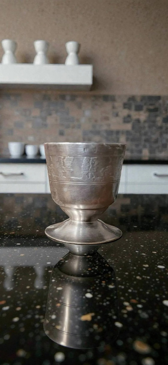 Silver-plated metal egg cup – Crockery (photo 3 of 8)