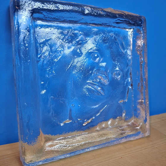 Image 1 of Val Saint-Lambert René Julien Visage, œuvre d'art en verre