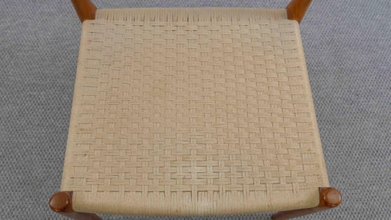 Image 1 of SET VAN 4 THEESTOELEN, MODEL 83 VAN NIELS O. MÖLLER, DENEMARK