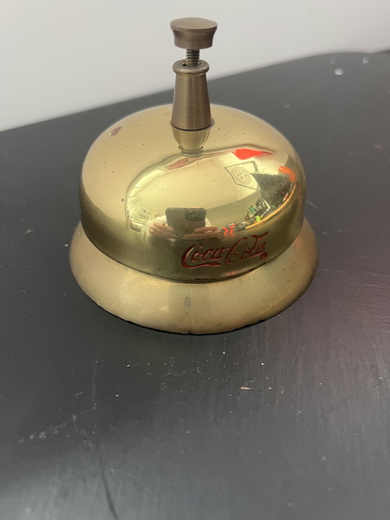 Image 1 of Campanello vintage della Coca-Cola per la reception