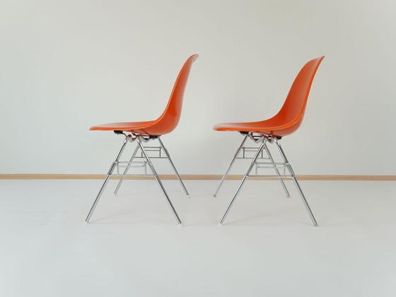 Image 1 of Charles Eames Herman Miller Chairs Vintage 1960s