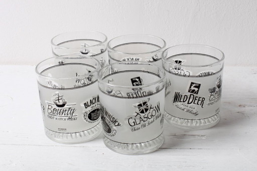 Set van 5 vintage whiskyglazen met een gebeitste afwerking / Cerve / Italië / jaren 1990 – glazen karaffen (photo 2 of 9)