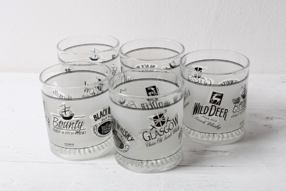 Set van 5 vintage whiskyglazen met een gebeitste afwerking / Cerve / Italië / jaren 1990 – Glazen & Karaffen (photo 2 of 9)