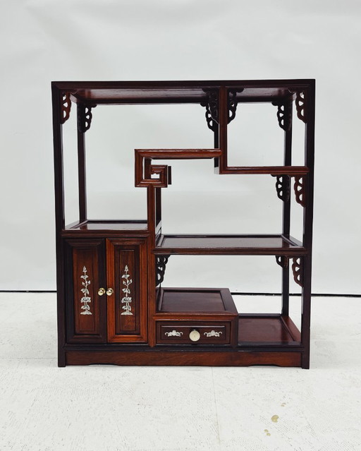 Petite vitrine chinoise