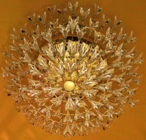 Plafonnier Stilkronen en laiton doré et cristal, Italie, années 1970