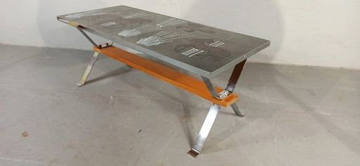 Vintage salontafel met keramische tegels