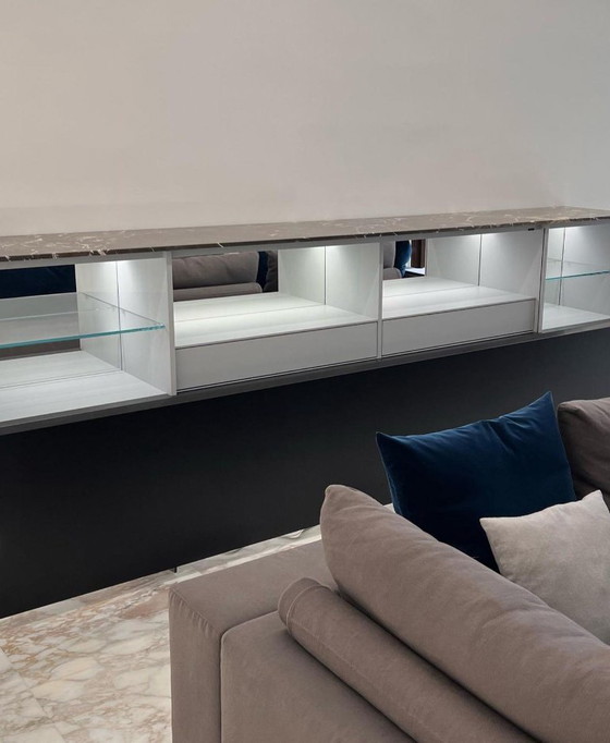 Gallery Low Cupboard - van Porro – Dressoirs, Wood, Marble (photo 3 of 5)