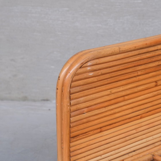 Image 1 of Lit de jour en rotin Mid Century (2 Disponibles)