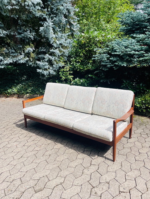 Sofá de 3 plazas de teca danesa de mediados de siglo