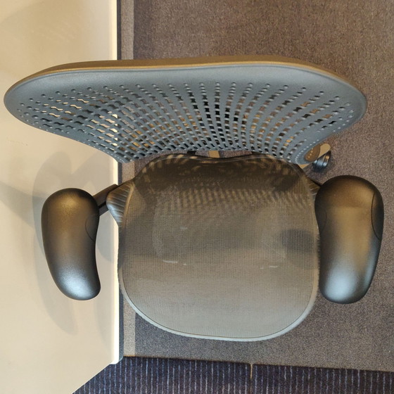 Image 1 of Herman Miller Mirra 2 bureaustoel