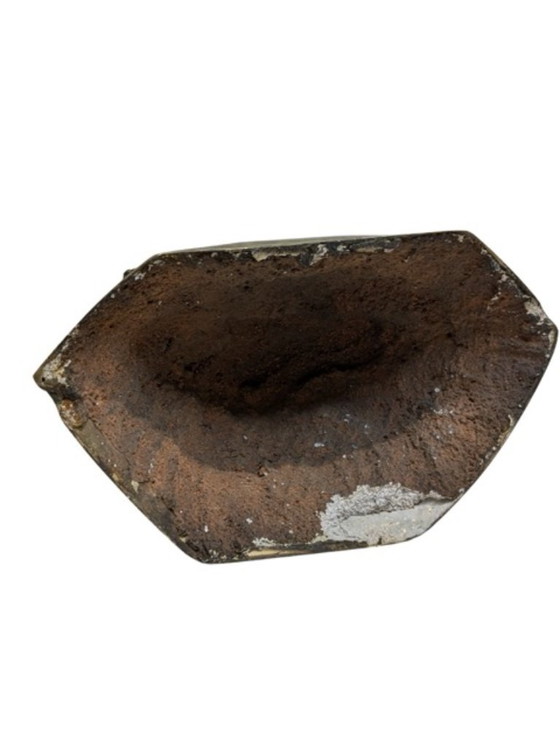 Image 1 of Bouddha Shakyamuni en bronze antique – Birmanie, 18e-19e siècle