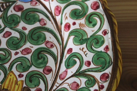 Image 1 of Assiette décorative Deruta
