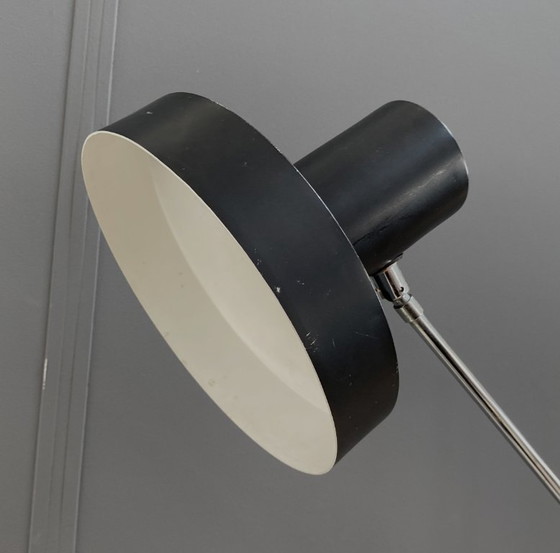 Lámpara de pie metálica de J. Hoogervorst para Anvia Países Bajos – Lámparas de pie, Metal, Chrome (photo 6 of 15)