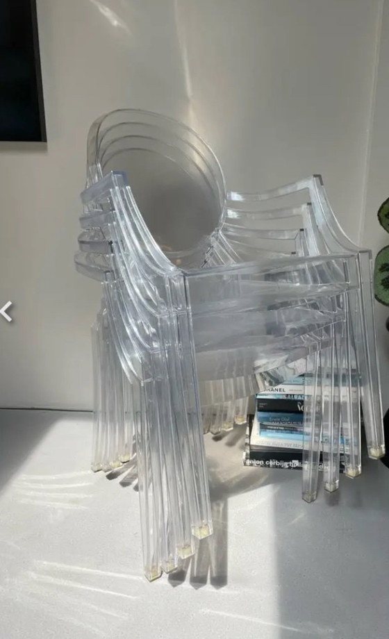 Image 1 of Sedia Louis Ghost | Kartell di Philippe Starck