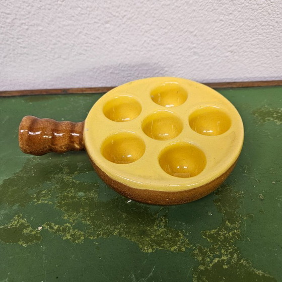 Image 1 of Set aus 6 französischen Schneckenschalen oder Escargot-Schalen.