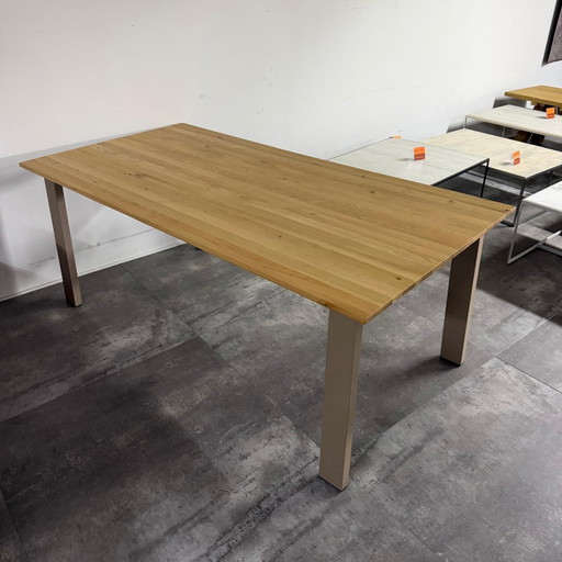 Table Talk Wik – Bert Plantagie, eettafels