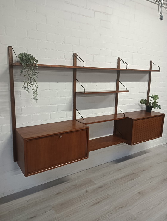 Image 1 of Mueble de pared modular Poul Cadovius, teca, Dinamarca