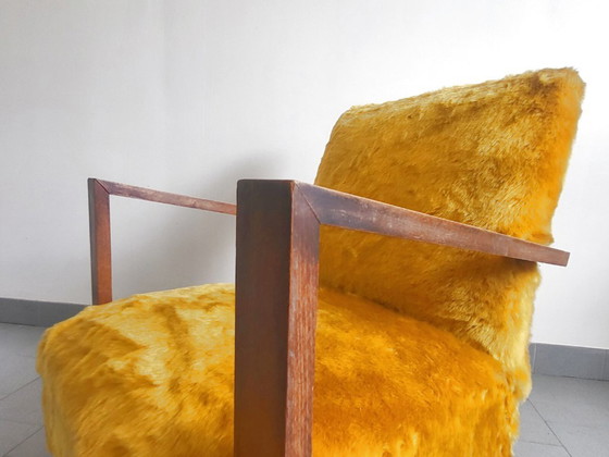 Image 1 of Vintage fauteuil uit de jaren 40, eikenhout en okerkleurig synthetisch bont, DLG Jean Royère, jaren 40