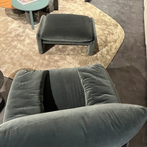 Image 1 of Sillón Cassina Maralanga