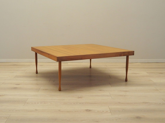 Image 1 of Table basse en acajou, design italien, années 1970, production : Italie