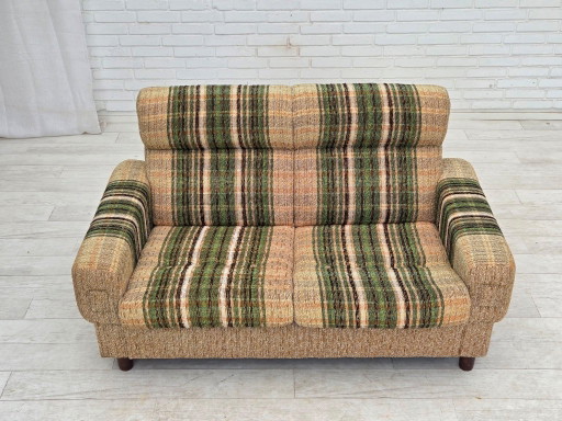 1980s, Danish 2-seater sofa by Nisbo Horsens, furniture wool.