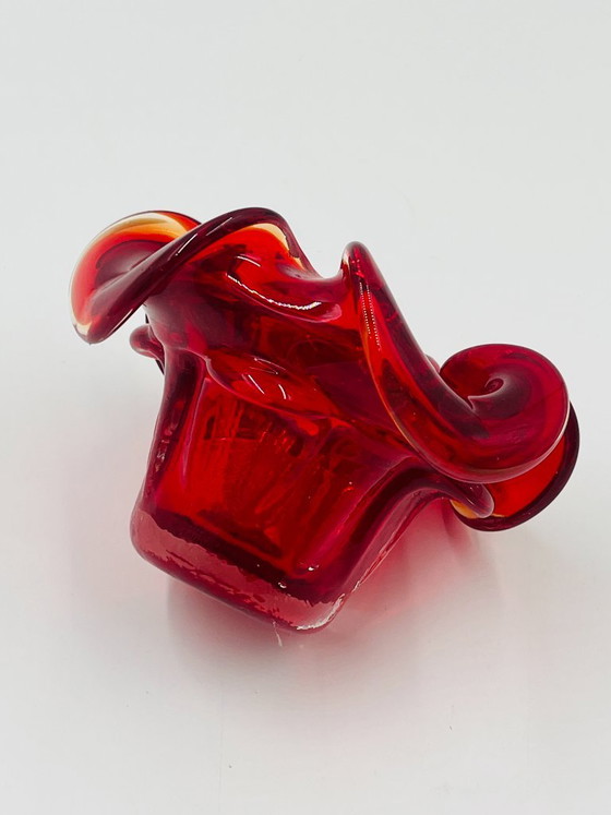 Ciotola Organica in Vetro Rosso – Oggetti decorativi (photo 8 of 10)