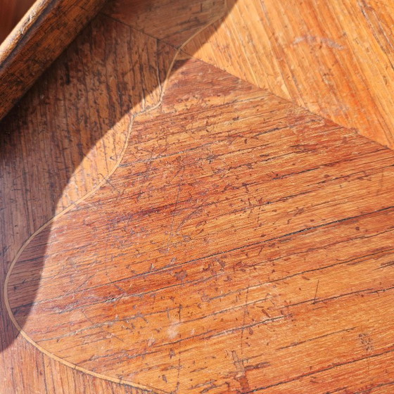 Image 1 of Coppia di comodini intarsiati francesi - 2 comodini in noce - Stile Luigi XV - anni '40