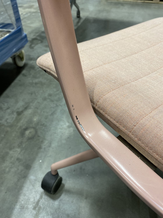 Image 1 of Sedia Ahrend Well