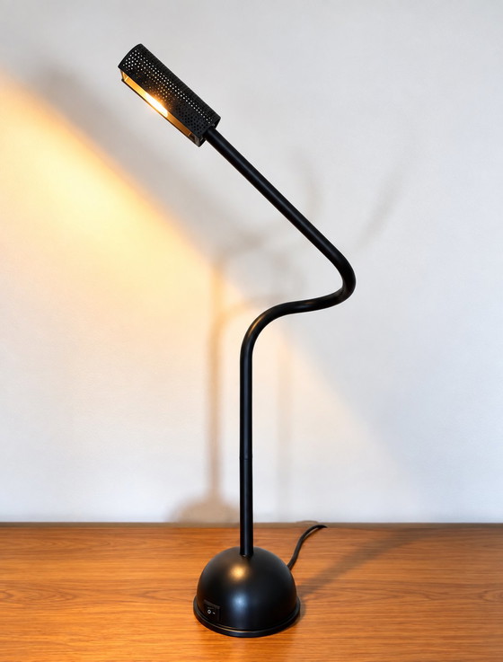 Vintage black desk lamp – 80s design – Luxo, Table lamps, Metal (photo 3 of 12)