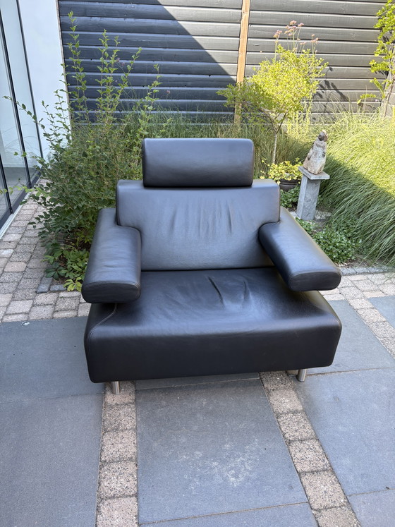 Cloak Loveseat Zwart Leer – Leather, Metal (photo 4 of 5)