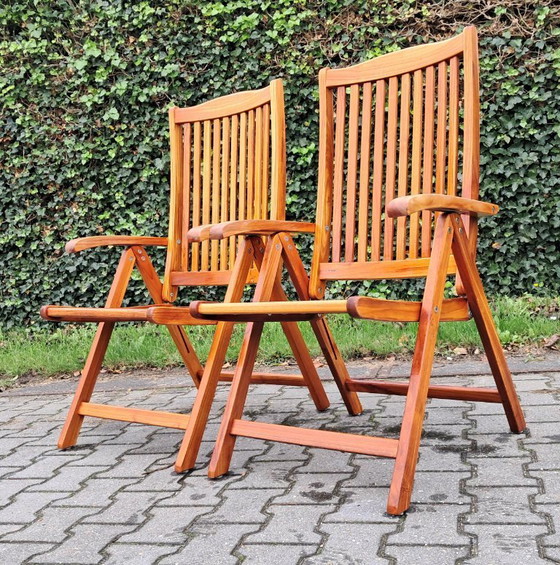 Image 1 of 2 Sunyard Veronica Klapp- und Liegestühle aus Teakholz