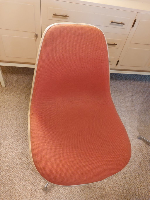 6 Eames eetkamerstoelen La Fonda voor Herman Miller