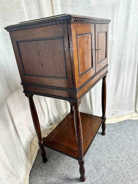 Antico mobile portaposate danese, Rovere, XX secolo, Armadi contenitori, Legno, Marrone (foto 14 di 15)