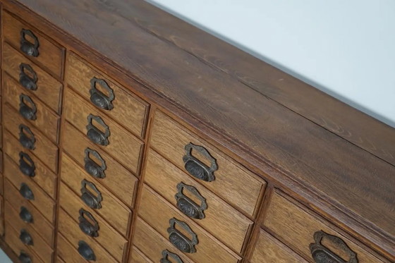 Image 1 of Antiker französischer Archiv-/Apothekerschrank aus Eiche von Chouanard, ca. 1910