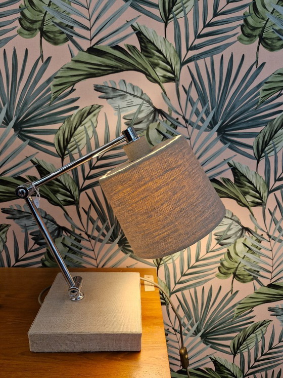 Image 1 of Lampe de bureau vintage chromée/beige années 70