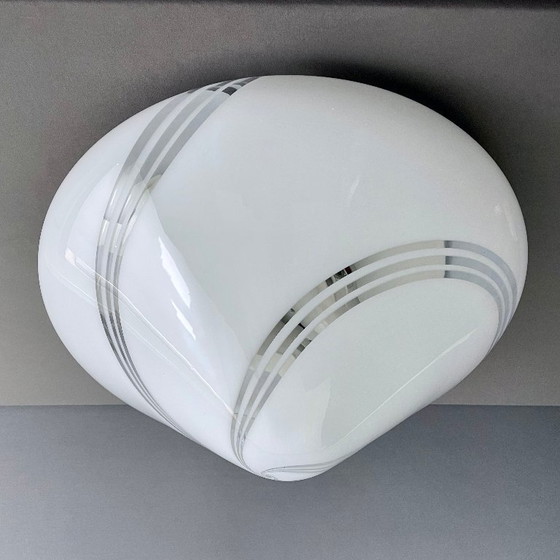 Image 1 of XL Vintage 1970s-80s Murano blown glass swirled ceiling lamp. Three-light, 45 cm diameter.