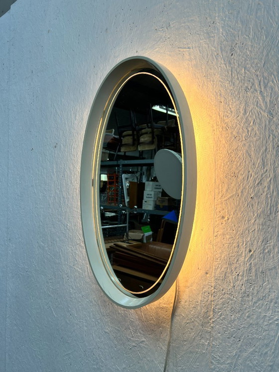 Image 1 of Vintage Ovale Spiegel Met Verlichting In Houten Lijst, Hillebrand Duitsland 1970,s