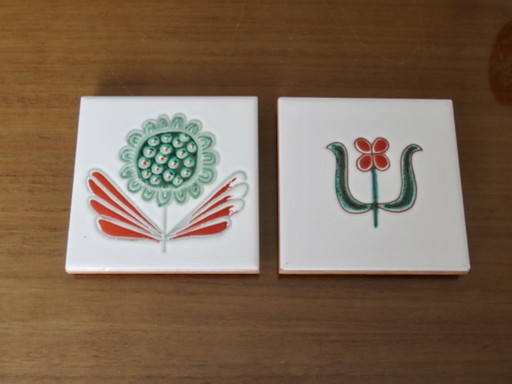 Pareja de azulejos de cerámica "cerasarda", Italia, Cerdeña, años 80