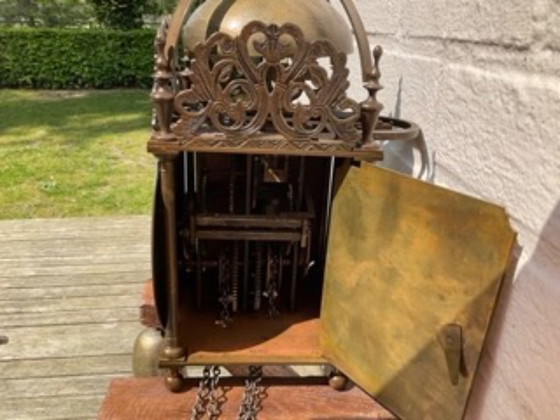 Image 1 of beautiful, well-functioning lantern clock "Tho: Moore Ipswich
