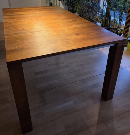 Tavolo da pranzo in noce LEOLUX Vivre