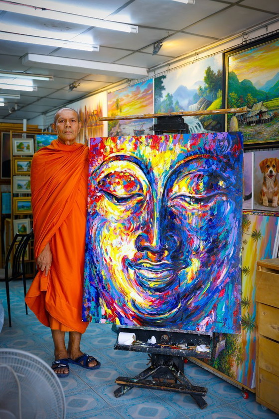 Image 1 of Unique hand-painted Buddha painting "Inner Joy" – Seksak Jaichumchen – 100 × 120 cm