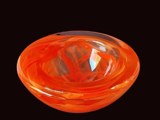 Kosta Boda - Large orange "Atoll" bowl by Anna Ehrner - 1943 grams